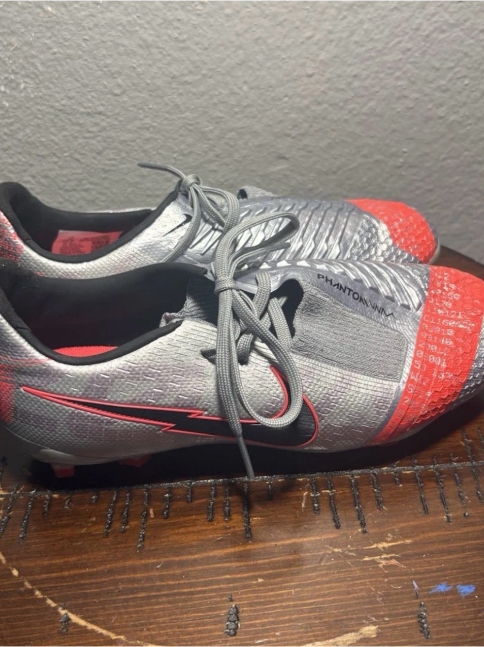 Nike Kids Silver and Red PhantomVNM Soccer Cleats
